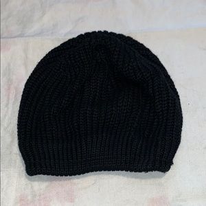 Simply Vera Black Beanie